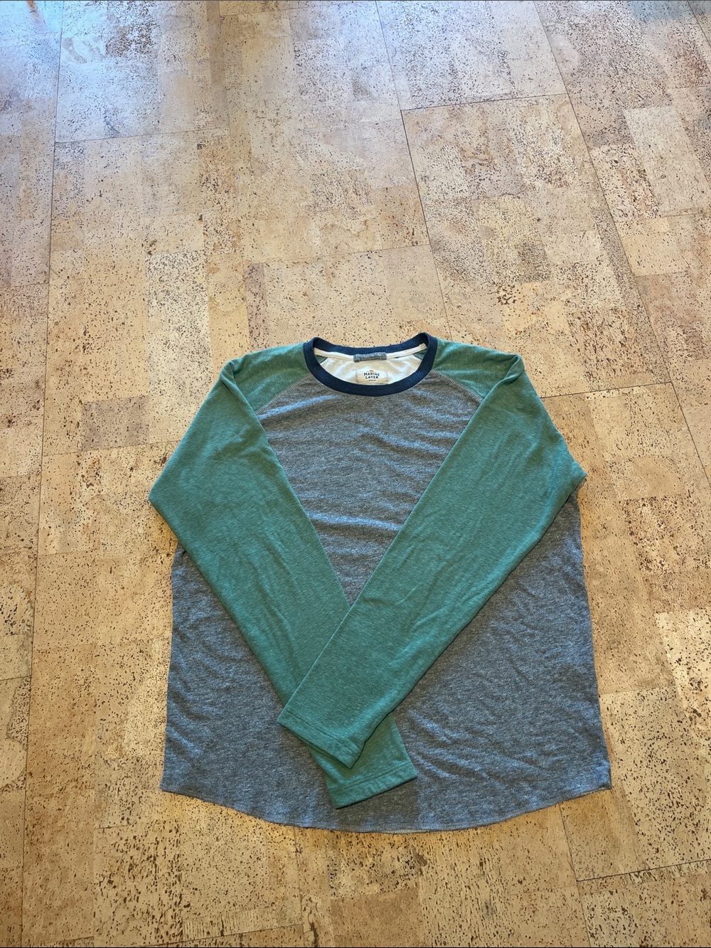 Marine Layer Two-Tone Raglan Long-Sleeve Tee in Green and Gray